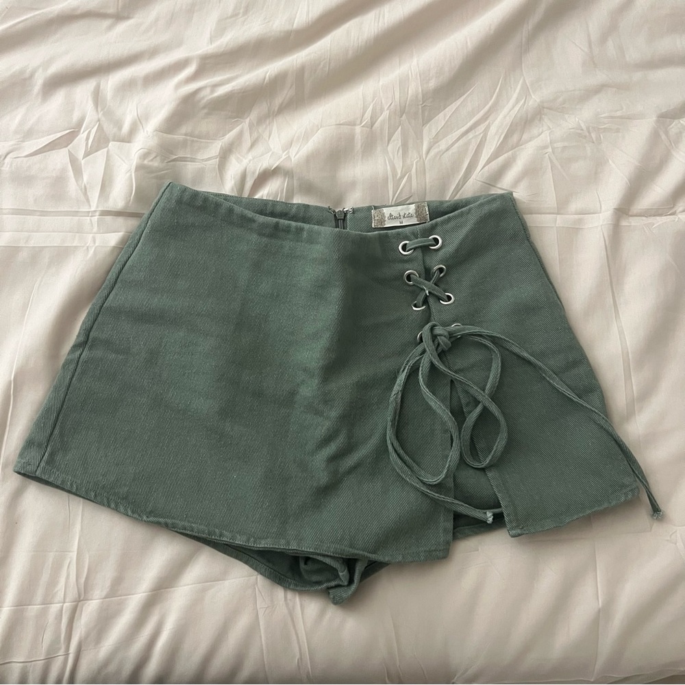 Altrd State Green Jean skort